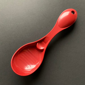 Plastic Spoon Grater